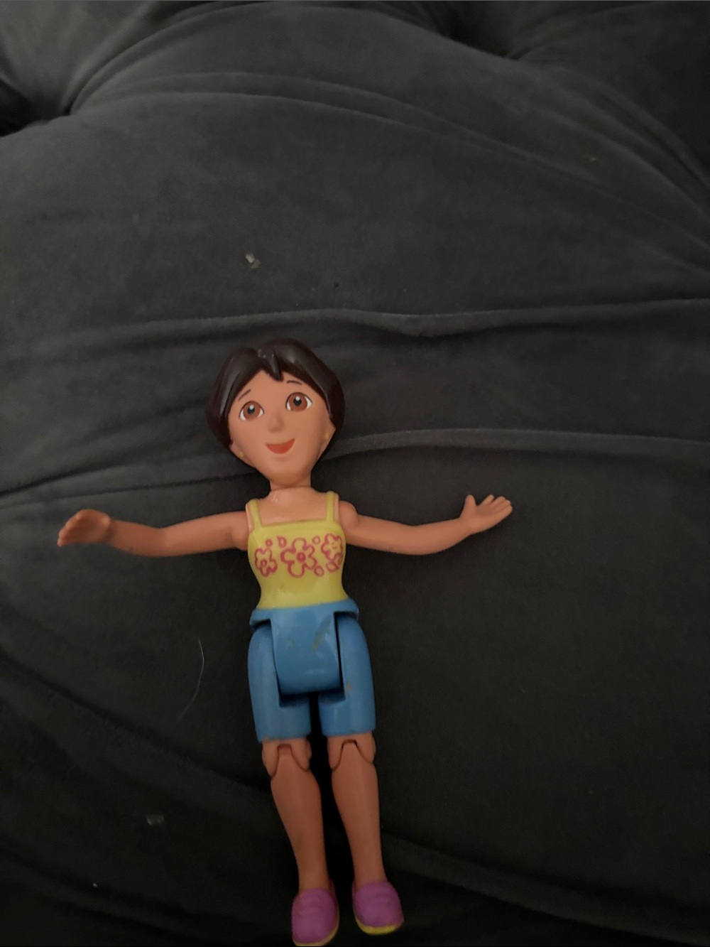 Doras mom figure